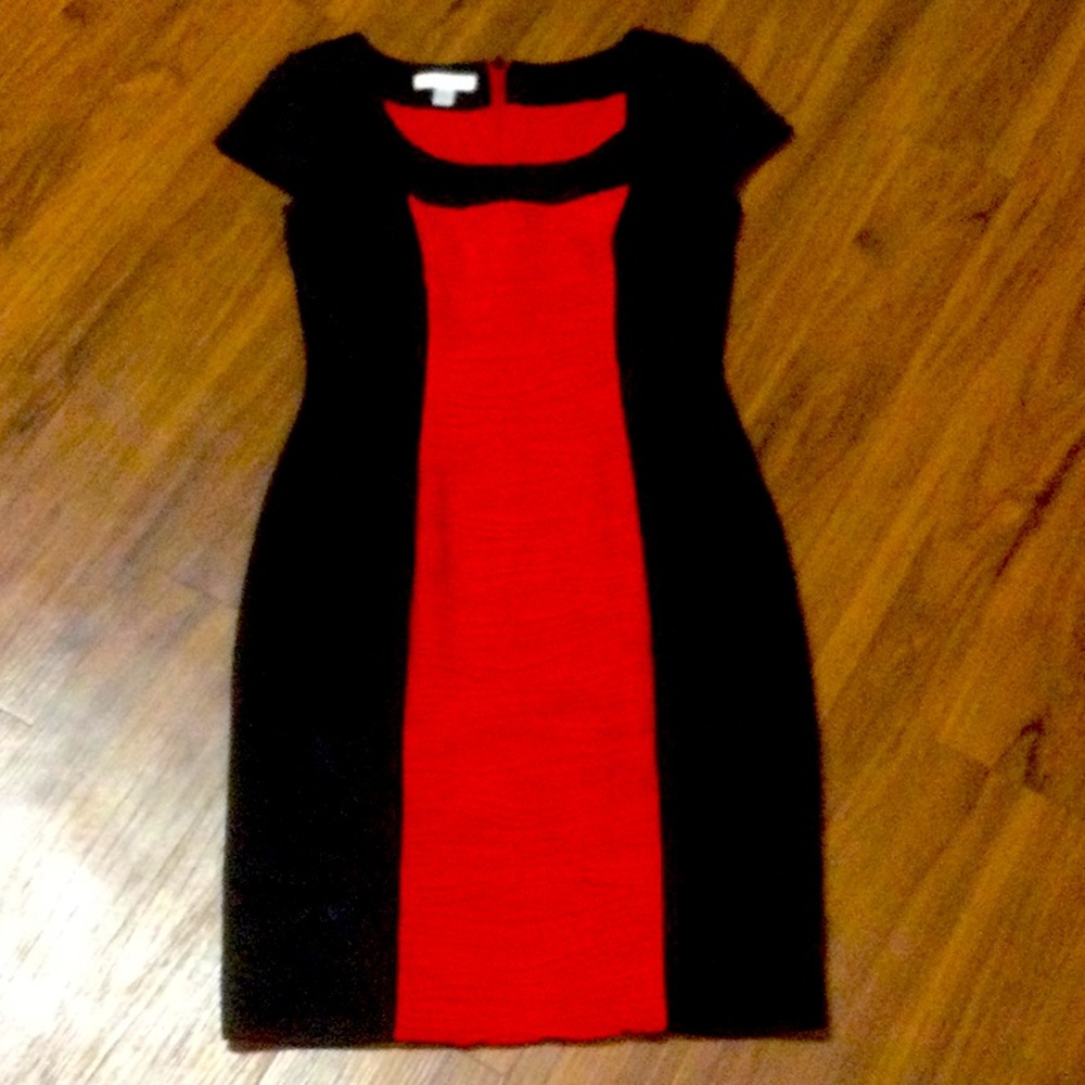 Womens dress, London Times, red and black, never worn